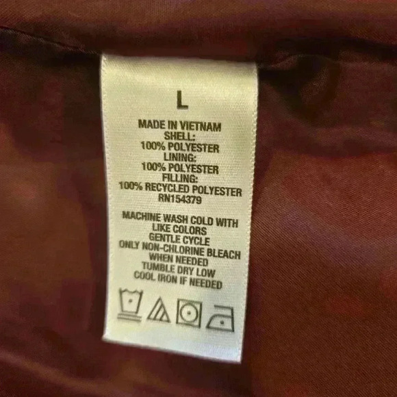 Aeropostale Womens Remixed Down Puffer Vest Jacket Burgundy Red Size Large - Picture 9 of 9